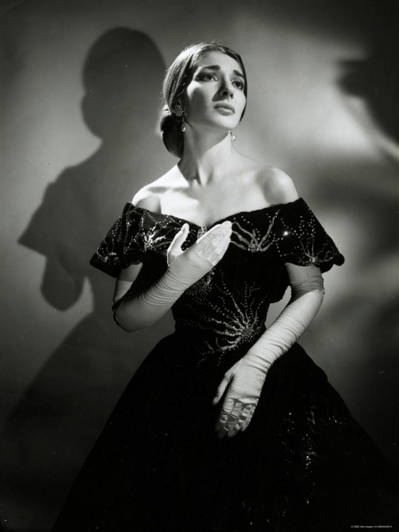 Si hay una cantante que se haya identificado plenamente con "La Traviata" esa es María Callas, alguien que supo muy bien lo que es sufrir por amor